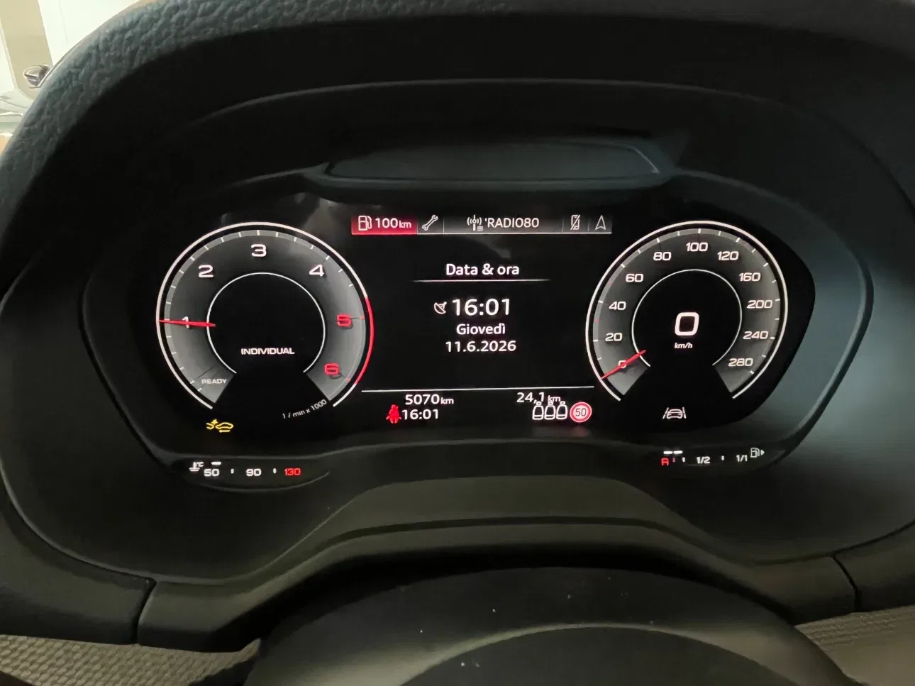 Audi Q2 30 2.0 tdi S line edition foto 20