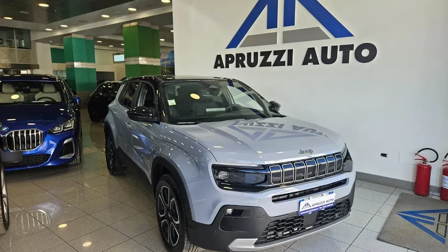 Jeep Avenger 1.2 Turbo MHEV Summit
