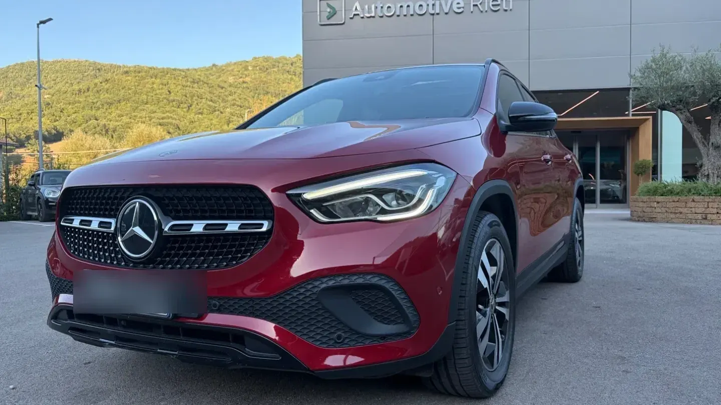 Mercedes-Benz GLA 180 d Automatic Sport Plus