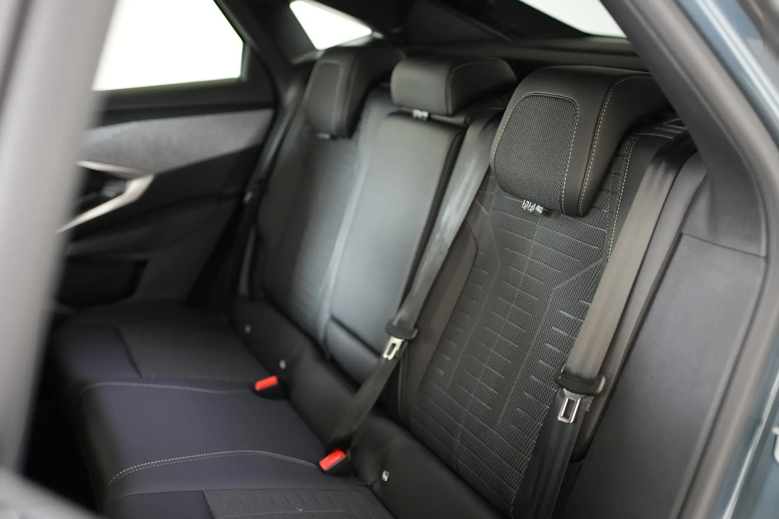 Peugeot 3008 Hybrid 136 e-DCS6 GT foto 8
