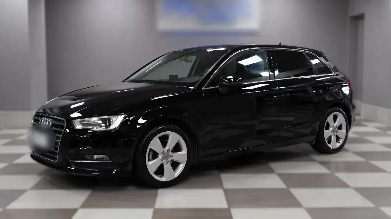 Audi A3 1.6 Sportback TDI Ambition 110CV s-tronic EU6