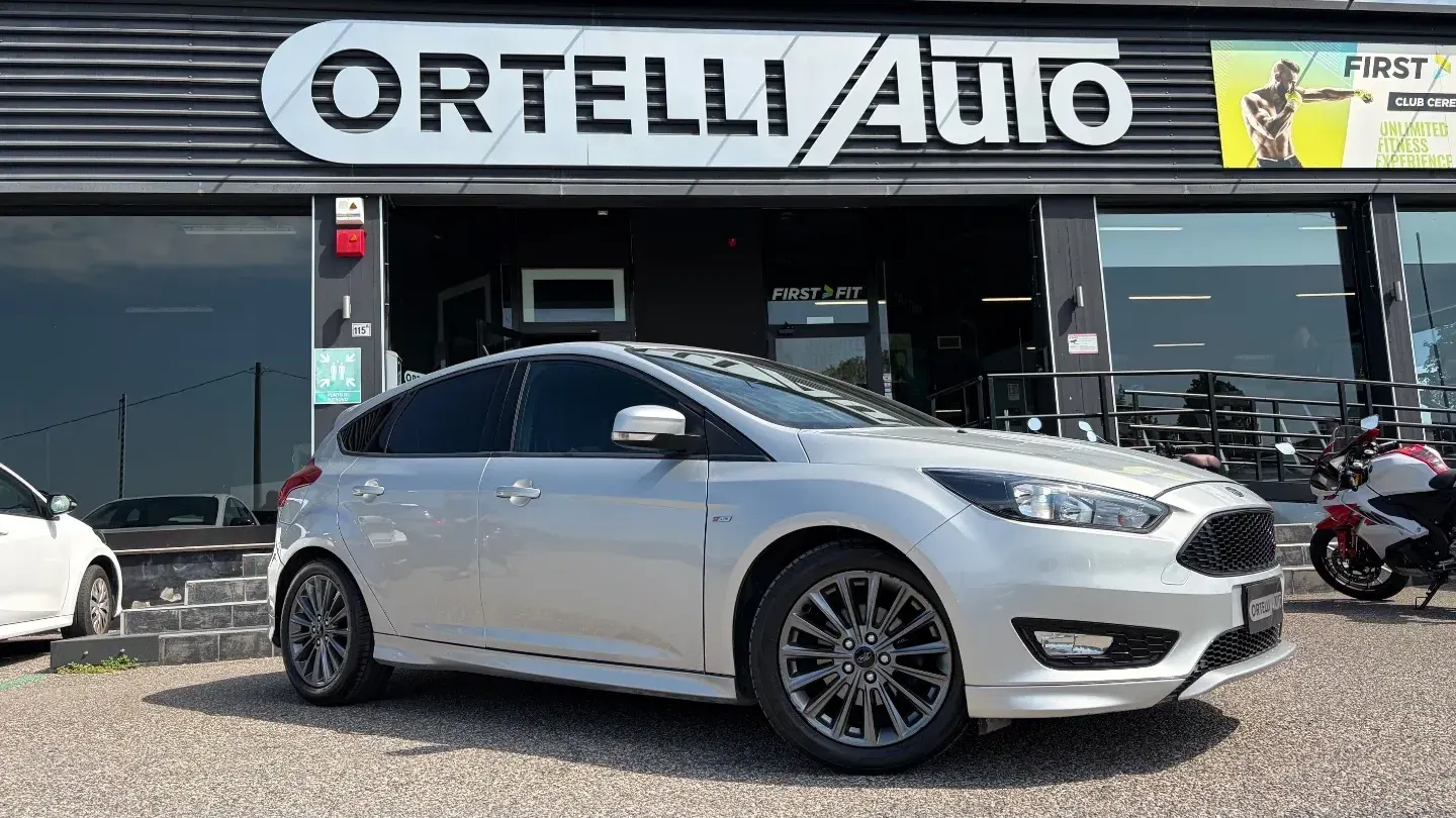 Ford Focus 1.5 EcoBlue 120CV 5p. ST Line