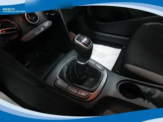 HYUNDAI Kona 1.0 T-GDI 120cv 2WD Style EU6 foto 8