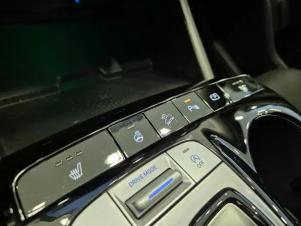 Hyundai Tucson 1.6 t-gdi 48V Exellence dct - Cruise/Lim - Cam - Carplay foto 26