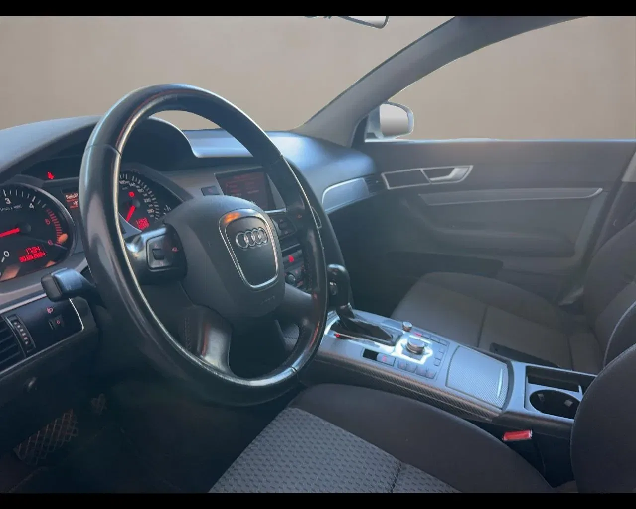 Audi A6 Avant 2.7 V6 TDI F.AP. foto 7