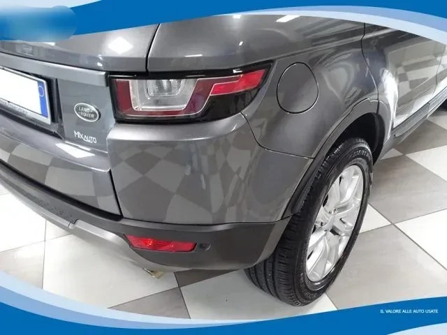 LAND ROVER Range Rover Evoque 2.0 TD4 150cv AWD Edition Pure AUT EU6 foto 13