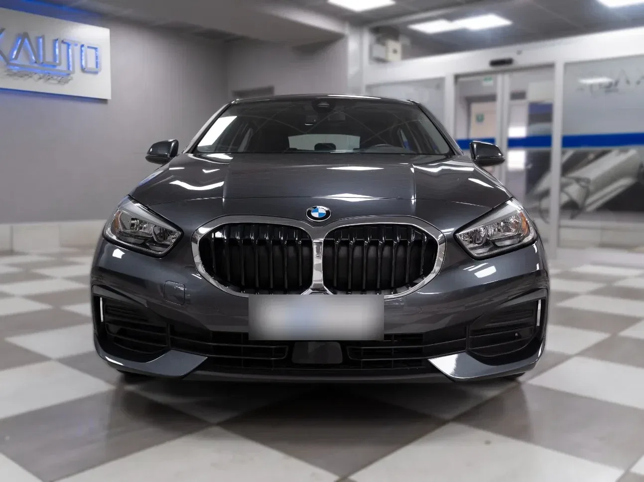 BMW 116 d Advantage Auto foto 2