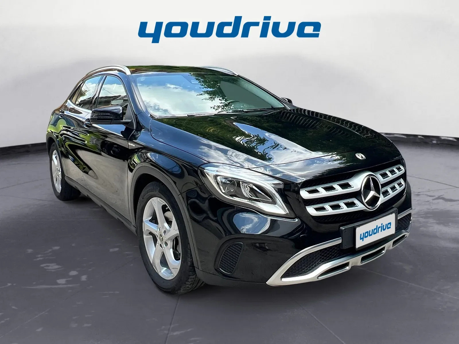 Mercedes GLA 180 Premium auto KM 30.300 foto 6