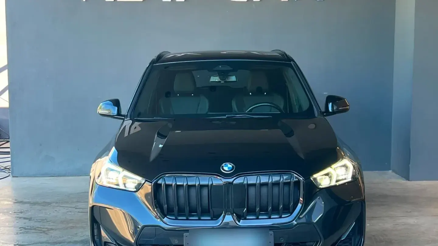 BMW X1 sDrive 18i Msport