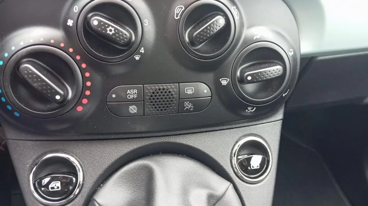 Fiat 500 *PROMO* 1.0 Hybrid foto 22