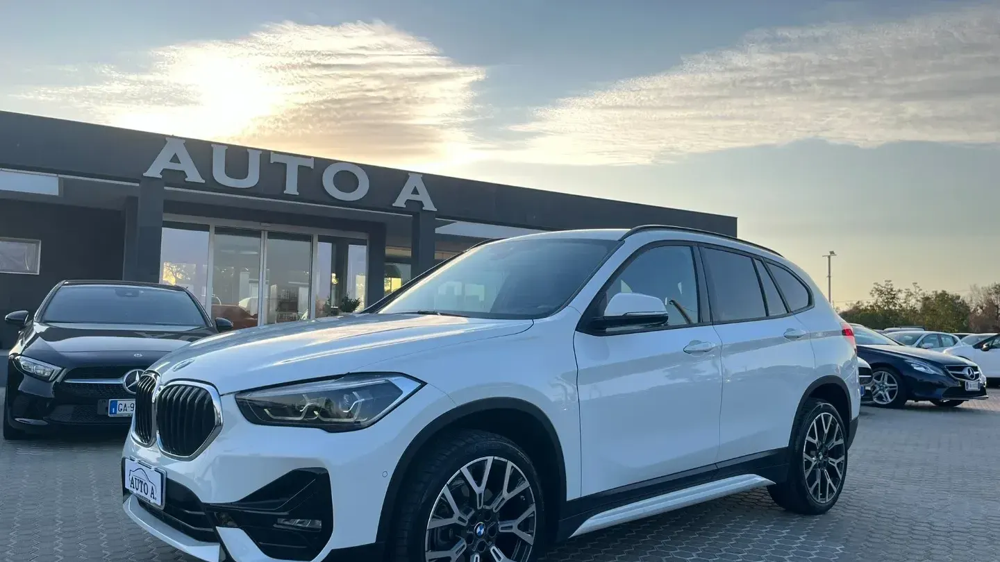 BMW X1 sDrive18d X-LINE PLUS