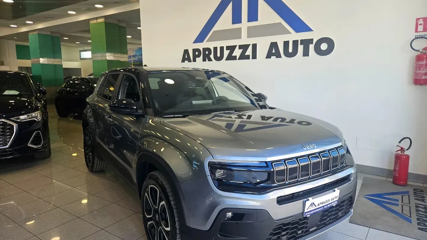 Jeep Avenger 1.2 Turbo MHEV Summit