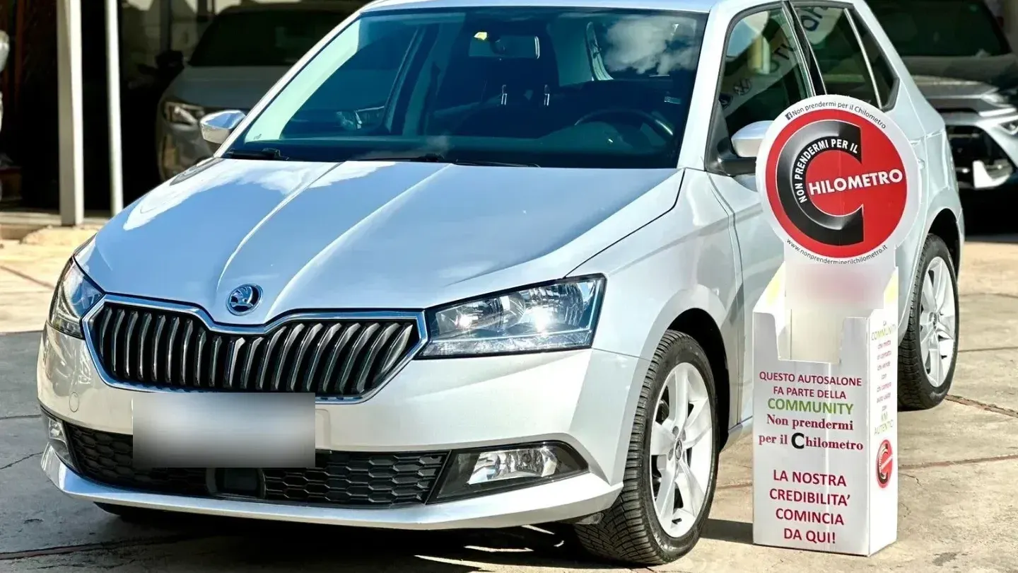Skoda Fabia 1.0 MPI 60 CV Design Edition PER NEOPATENTATI