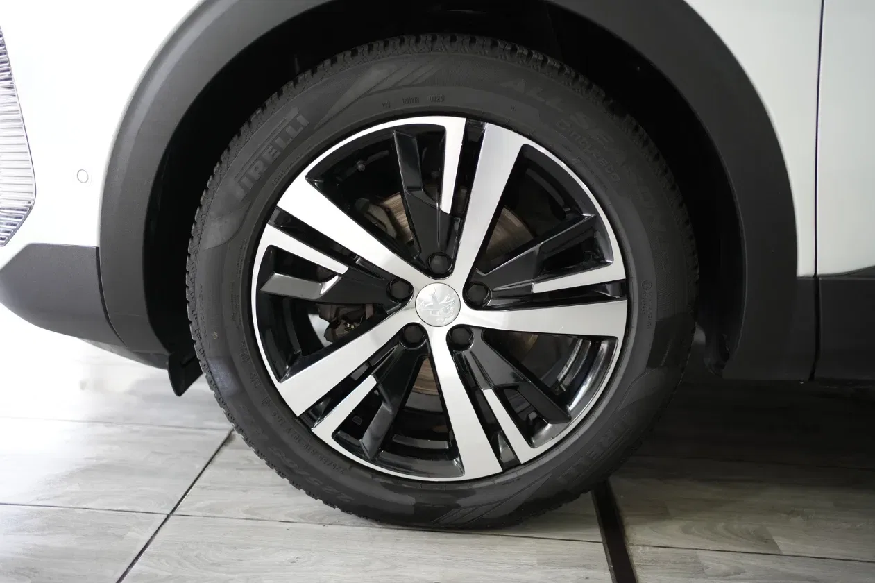 Peugeot 3008 BlueHDi 130 S&S EAT8 GT+Tetto Apribile foto 4