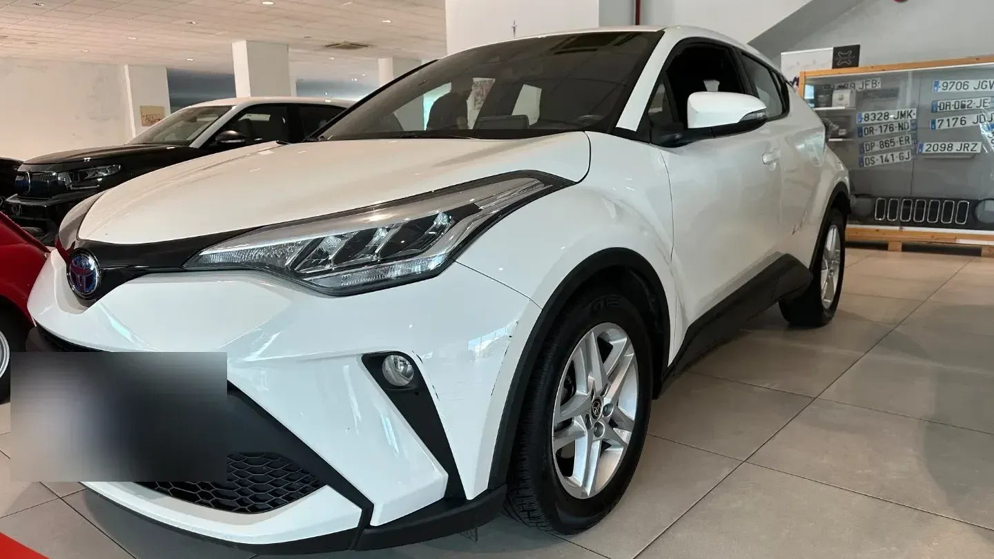 Toyota C-HR 2.0 Hybrid E-CVT Trend