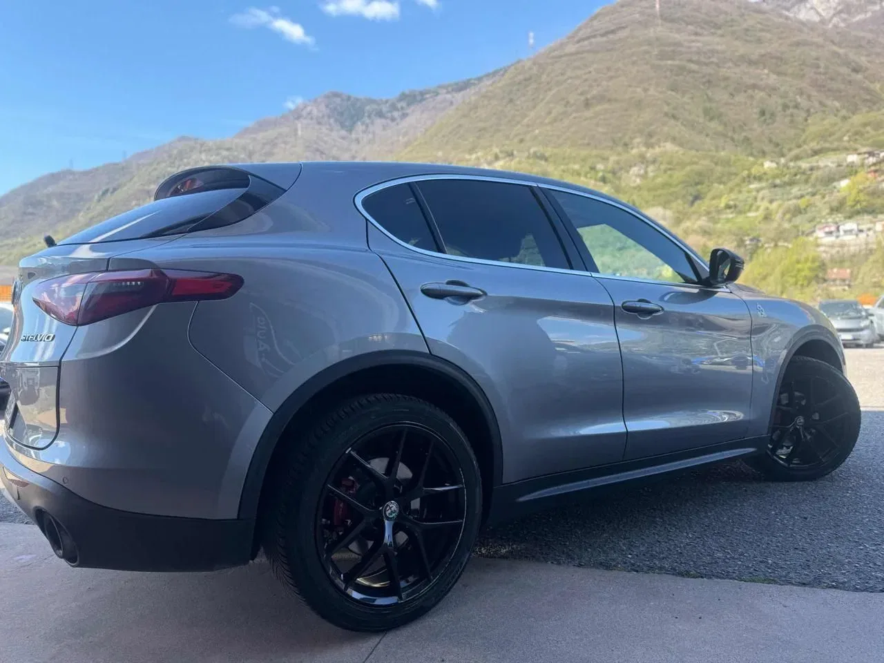 Alfa Romeo Stelvio 2.0 turbo First Edition Q4 280cv foto 7