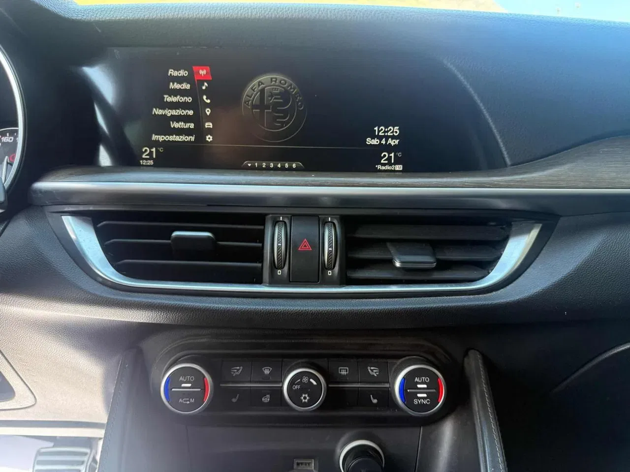 Alfa Romeo Stelvio 2.0 turbo First Edition Q4 280cv foto 10