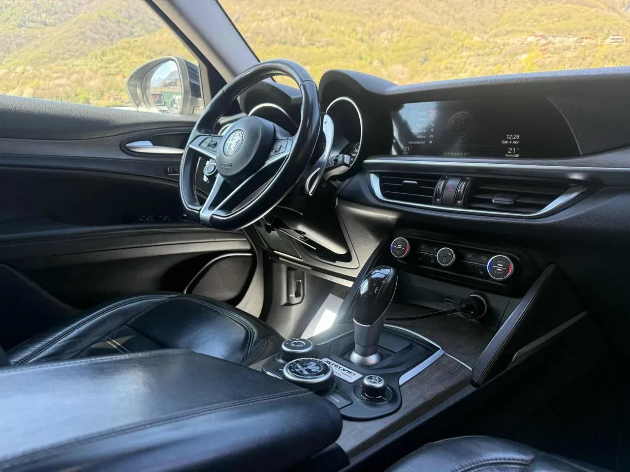 Alfa Romeo Stelvio 2.0 turbo First Edition Q4 280cv foto 15