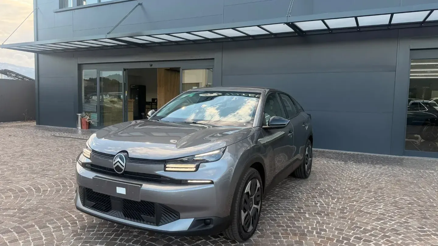Citroen C4 Hybrid 145 e-DCS6 Plus