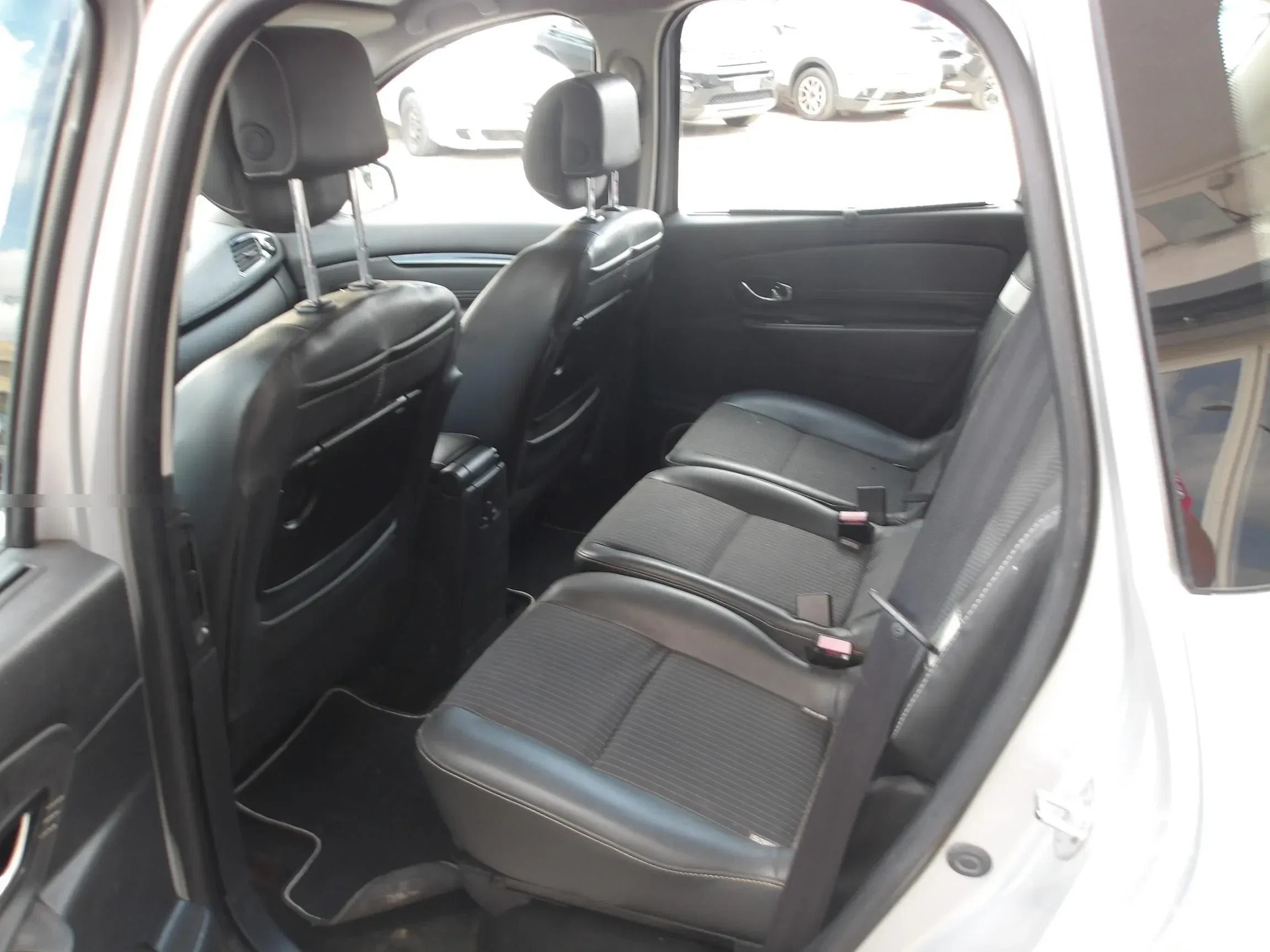 RENAULT SCENIC X-Mod 1.5 dCi 110CV Luxe foto 9