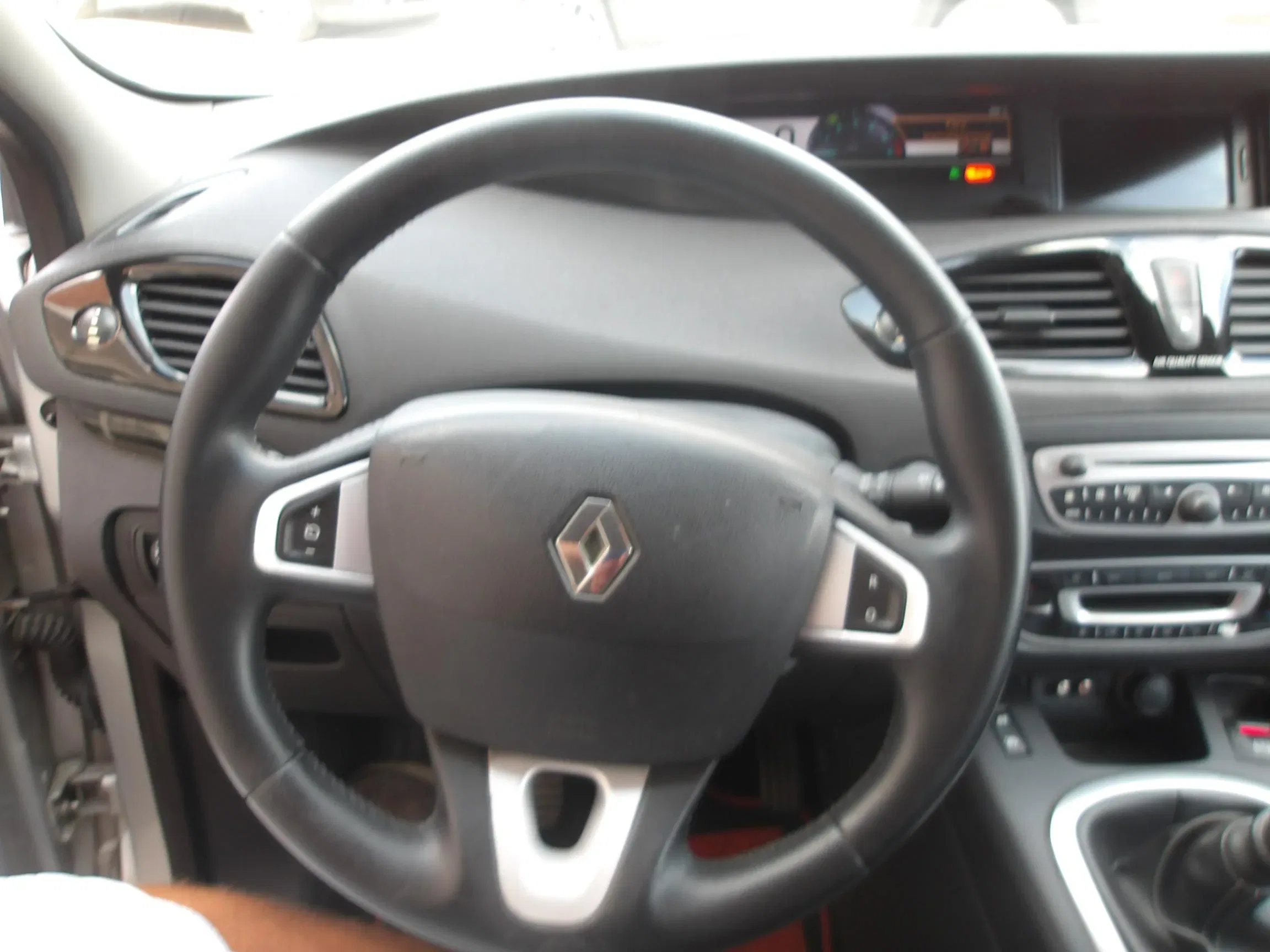 RENAULT SCENIC X-Mod 1.5 dCi 110CV Luxe foto 7