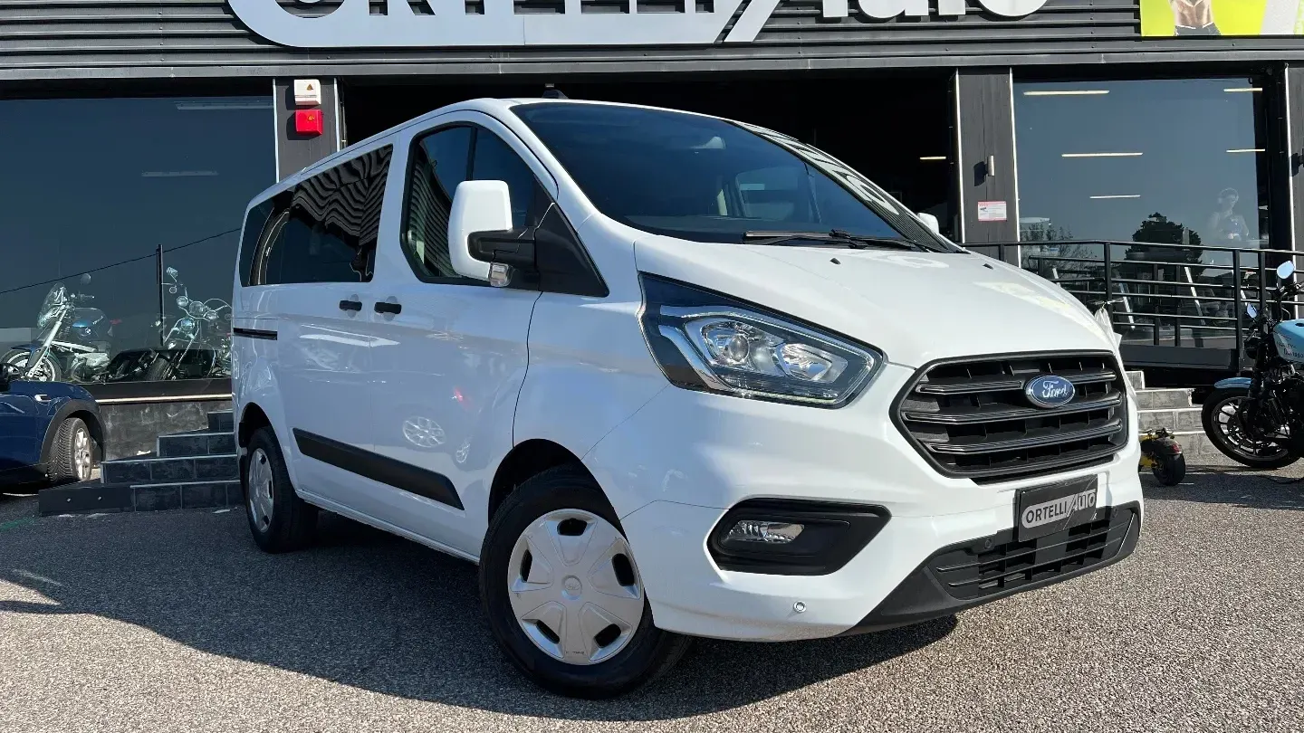 Ford Tran.Cust.320 2.0EcoB.130MHEVPC Comb.Tr. IVA DEDUCIBILE