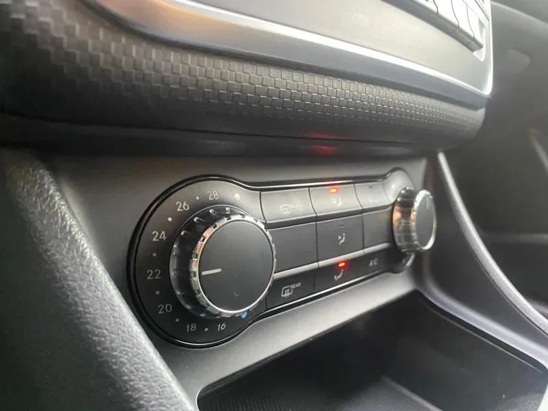 Mercedes Classe A A 180 cdi (be) Sport foto 14