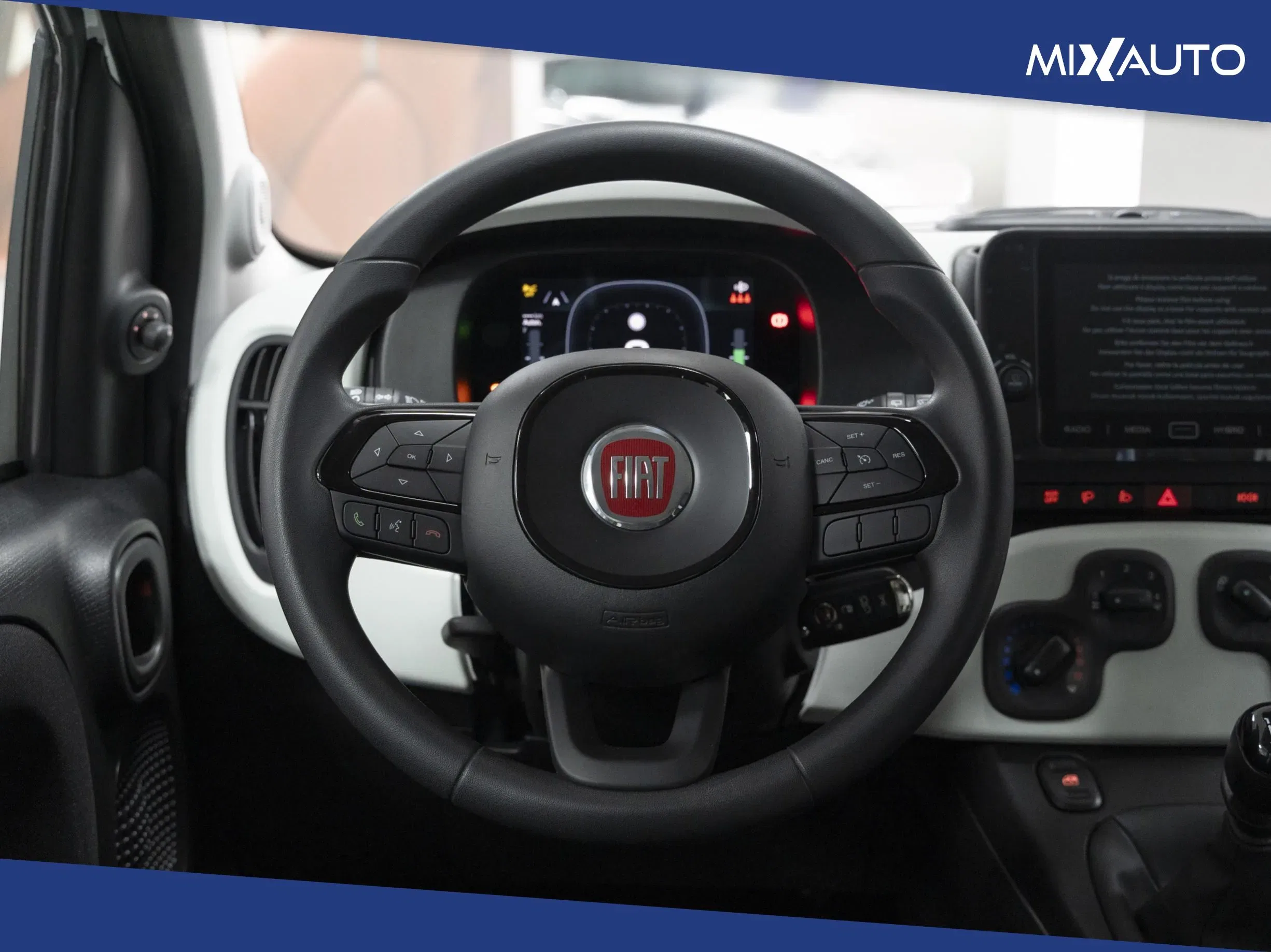Fiat Panda Pandina Cross 1.0 Firefly Hybrid S&S 70CV foto 12