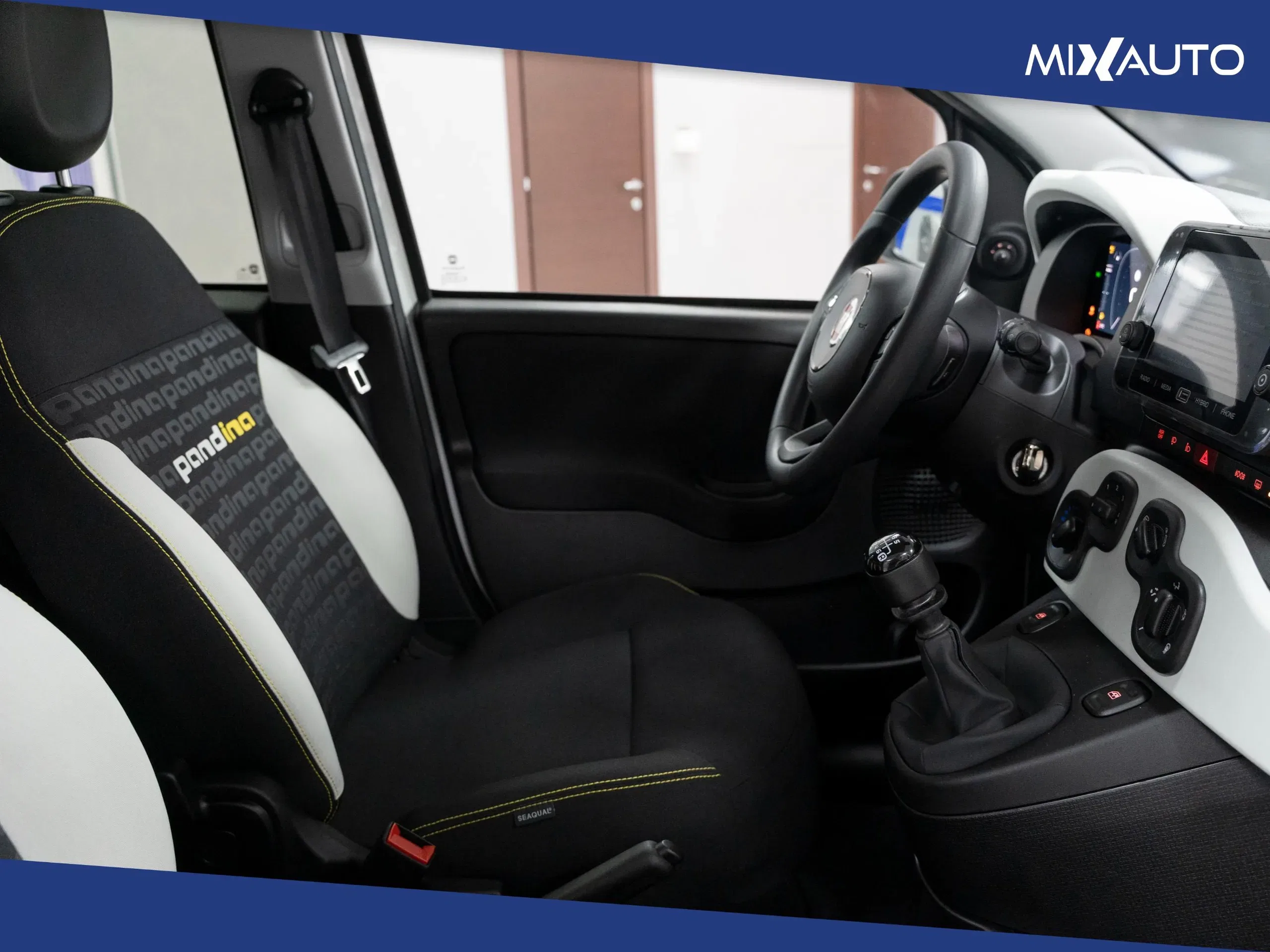 Fiat Panda Pandina Cross 1.0 Firefly Hybrid S&S 70CV foto 14