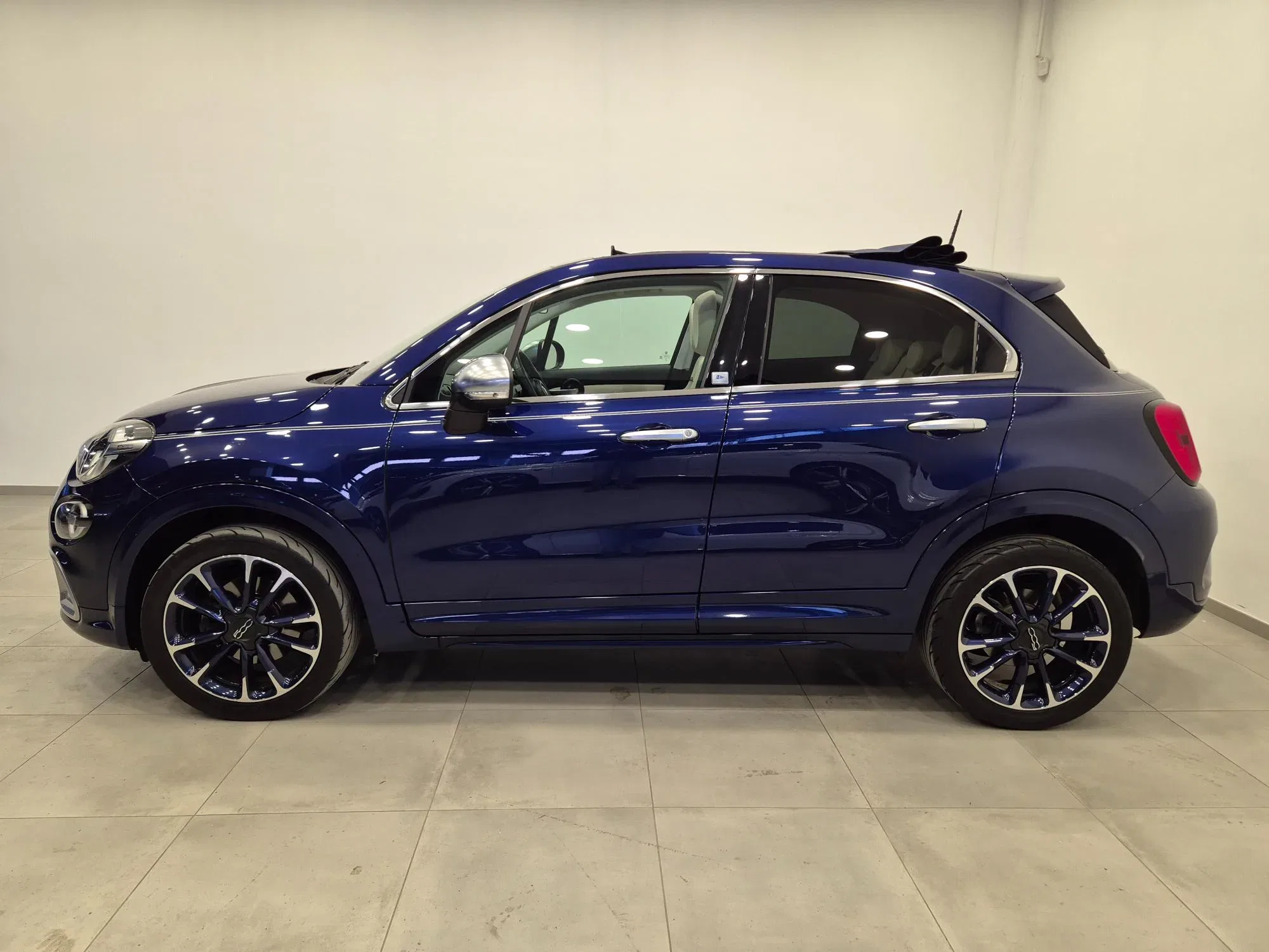 Fiat 500 X 500X 1.3 T4 Yacht Club Capri 150cv dct foto 3