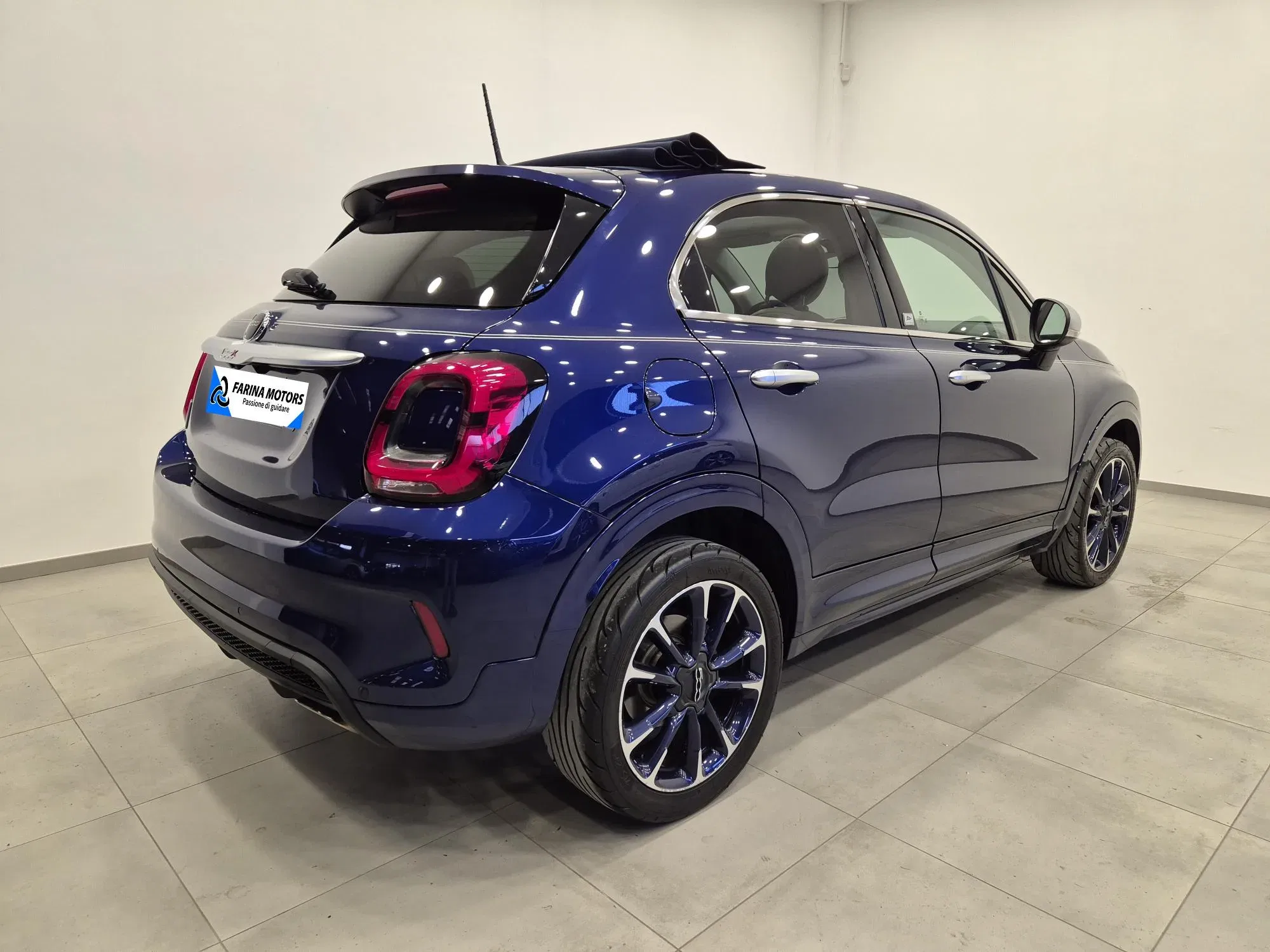 Fiat 500 X 500X 1.3 T4 Yacht Club Capri 150cv dct foto 5