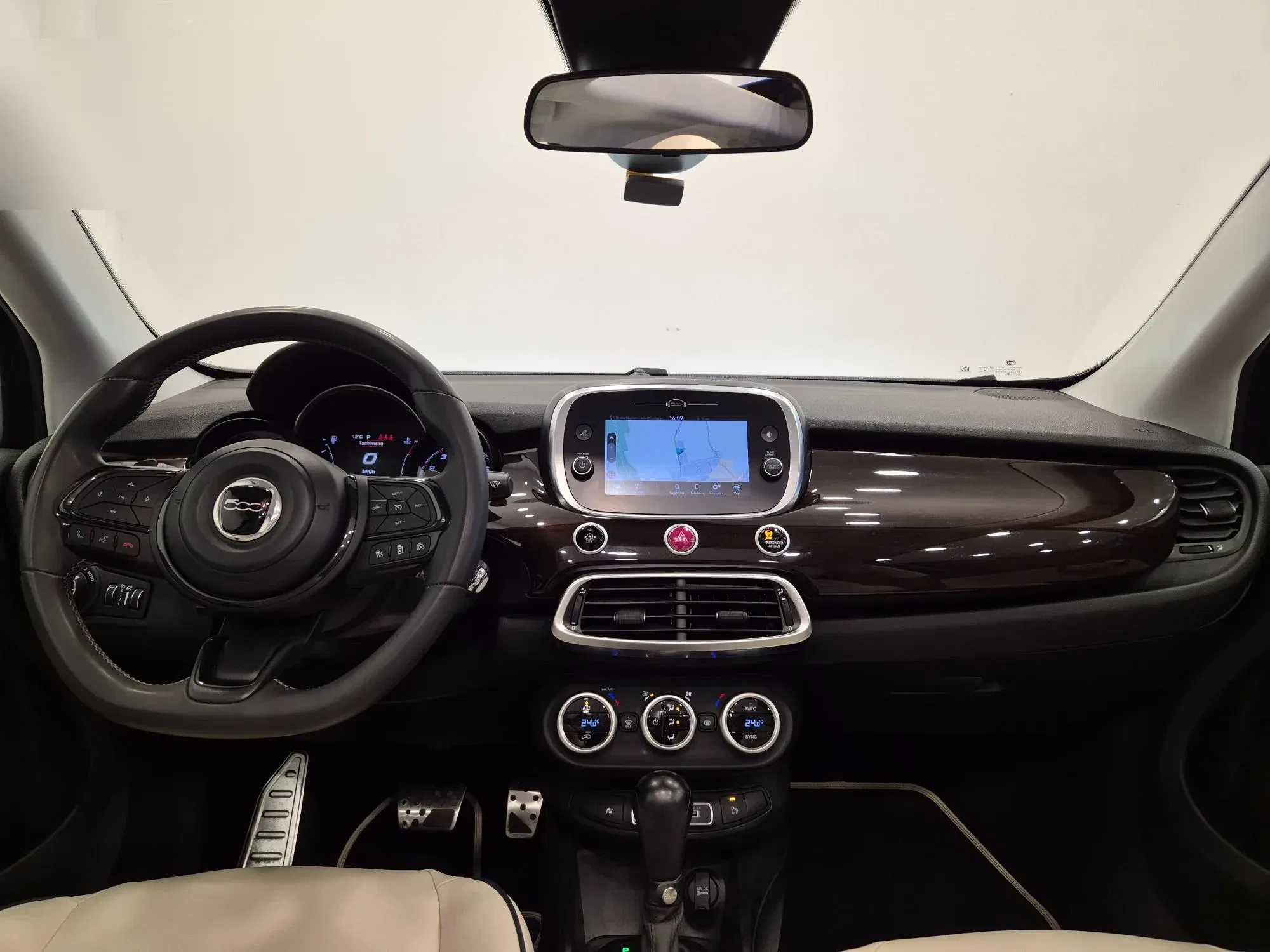 Fiat 500 X 500X 1.3 T4 Yacht Club Capri 150cv dct foto 9