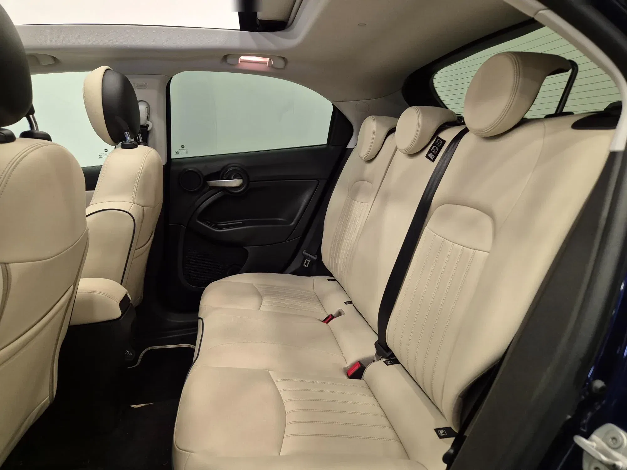 Fiat 500 X 500X 1.3 T4 Yacht Club Capri 150cv dct foto 14