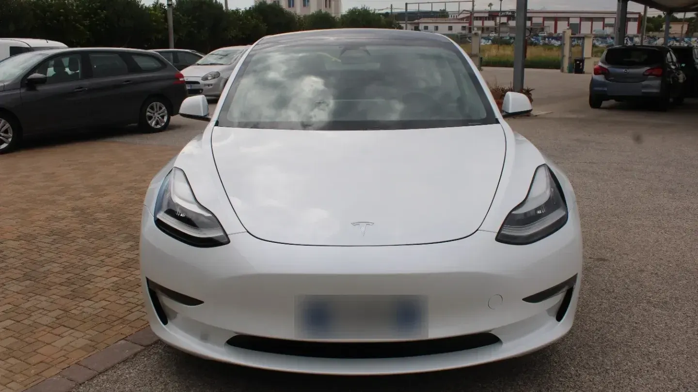 Tesla Model 3 Long Range Dual Motor AWD