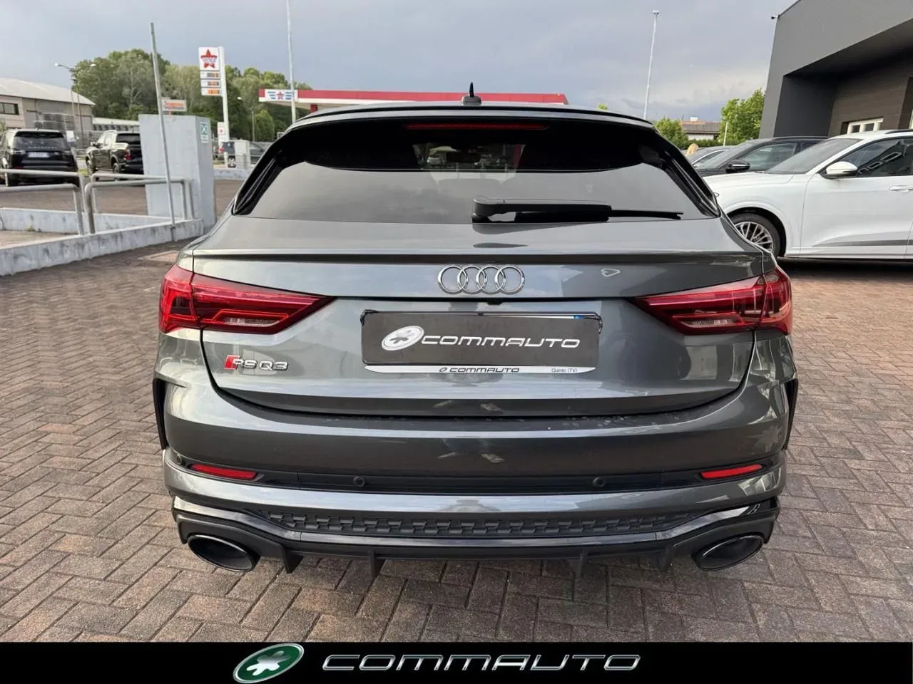 Audi Q3 SPB quattro S tronic foto 4
