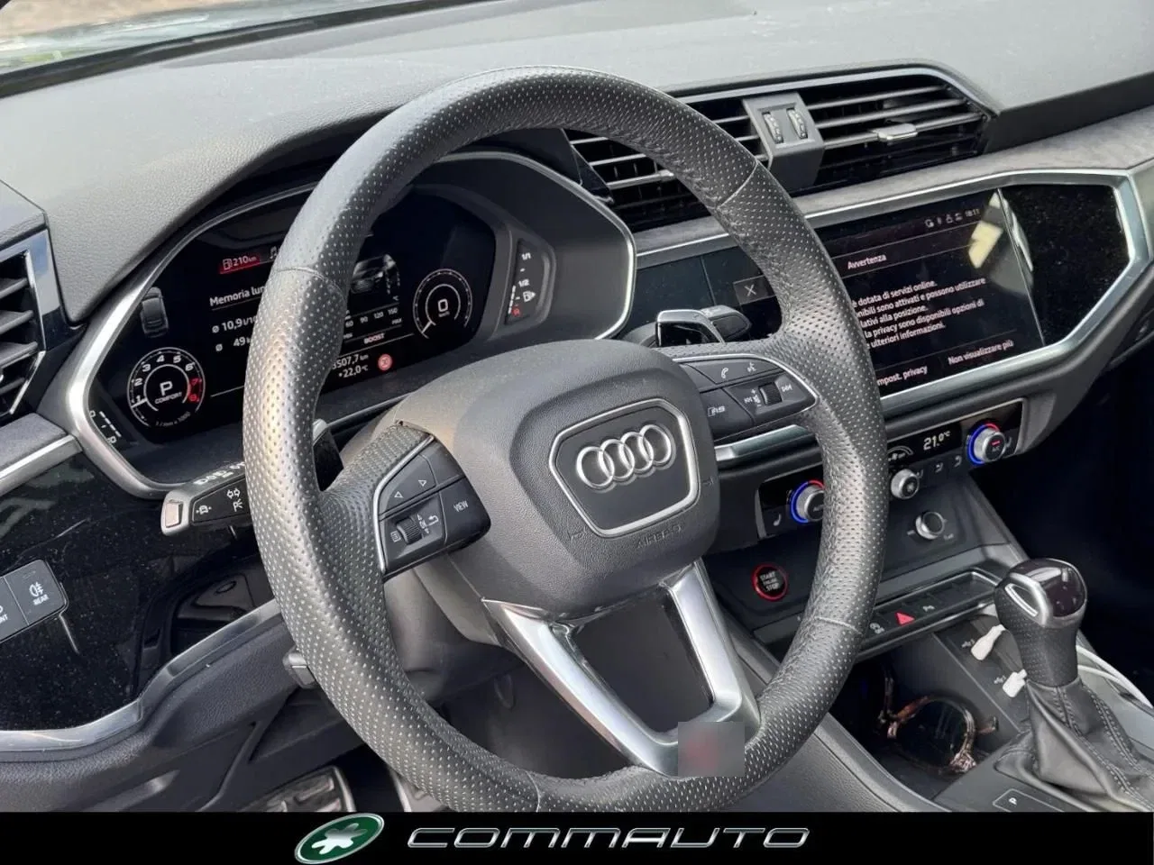 Audi Q3 SPB quattro S tronic foto 13