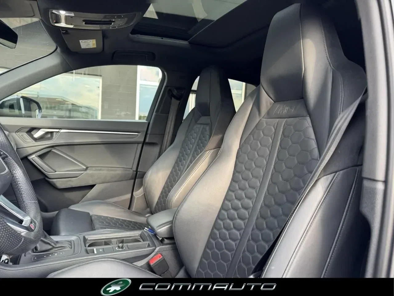 Audi Q3 SPB quattro S tronic foto 11