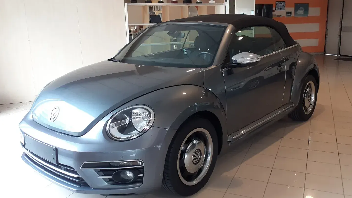 Volkswagen Maggiolino Cabrio 1.2 TSI Design BMT PARI AL NUOVO