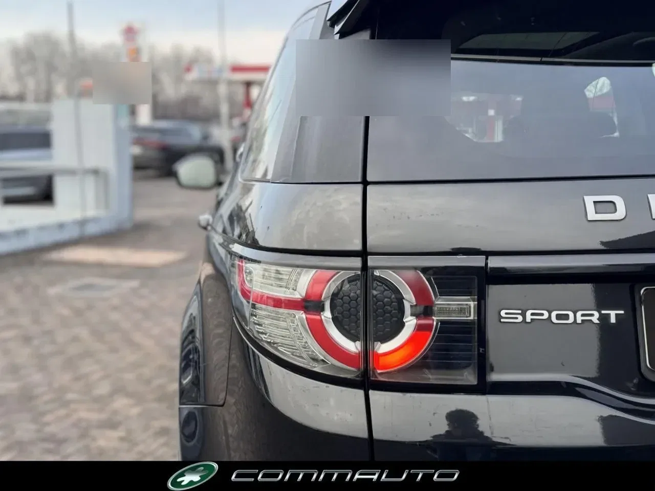Land Rover Discovery Sport 2.0 TD4 180 CV AWD Auto HSE foto 9