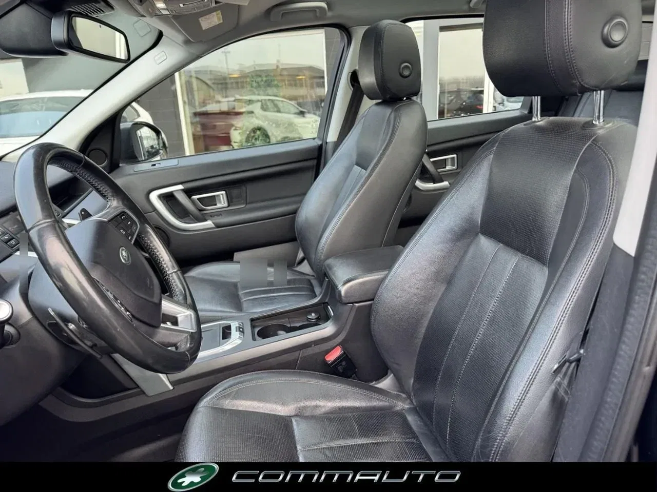 Land Rover Discovery Sport 2.0 TD4 180 CV AWD Auto HSE foto 12