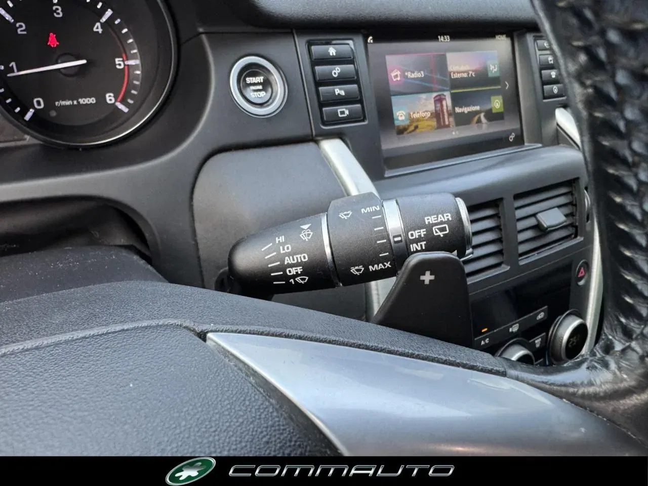 Land Rover Discovery Sport 2.0 TD4 180 CV AWD Auto HSE foto 17