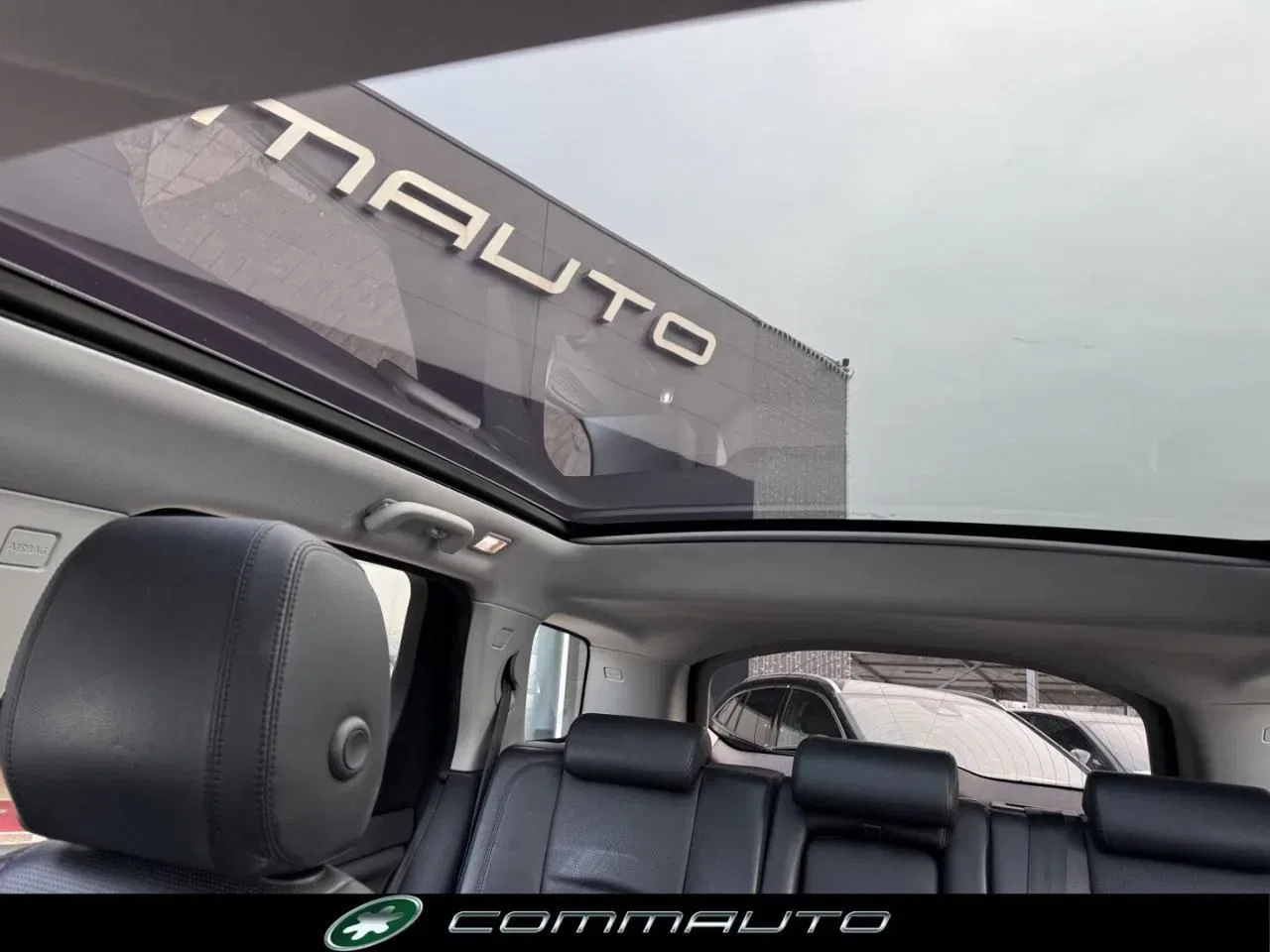 Land Rover Discovery Sport 2.0 TD4 180 CV AWD Auto HSE foto 21