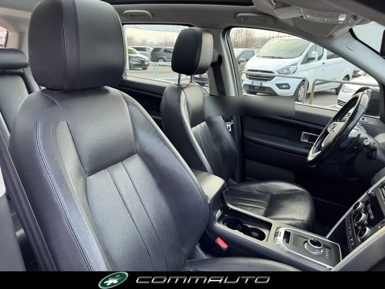 Land Rover Discovery Sport 2.0 TD4 180 CV AWD Auto HSE foto 27