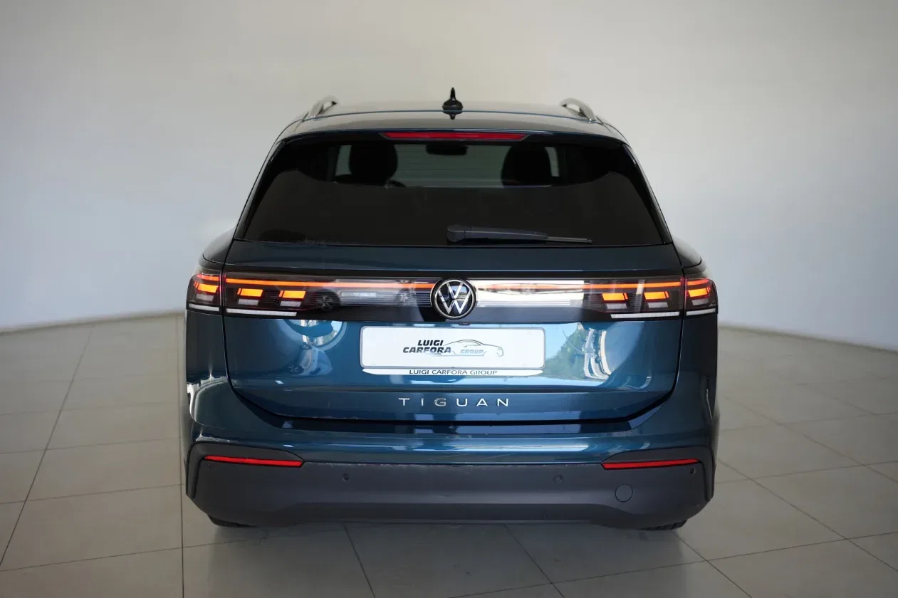 Volkswagen Tiguan 2.0 TDI 150 CV DSG Life foto 18