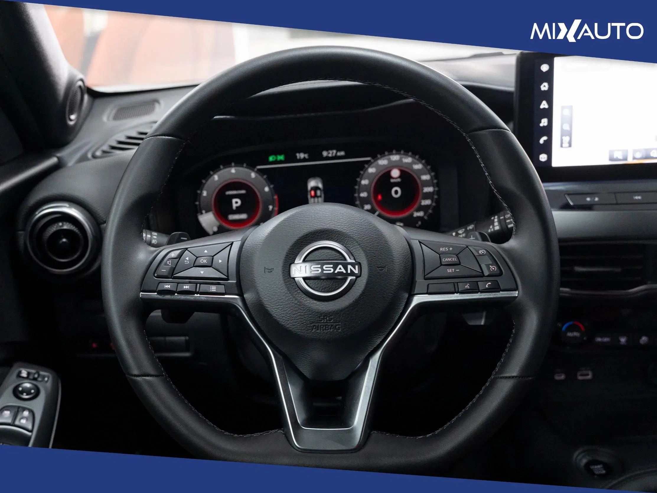 Nissan Juke 1.0 DIG-T N-Connecta 114CV DCT foto 12