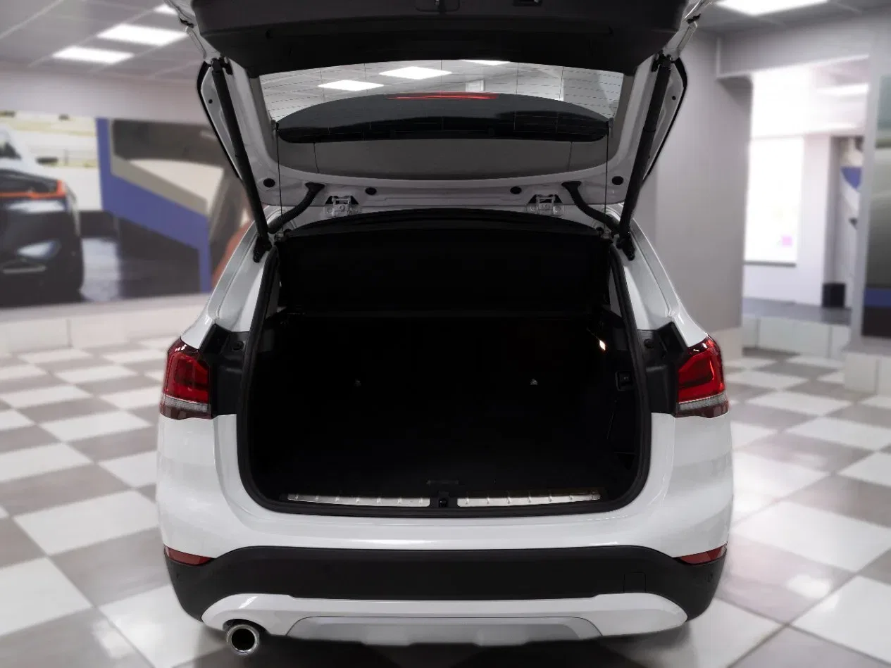 BMW X1 sDrive18i X-Line 136CV Auto foto 7
