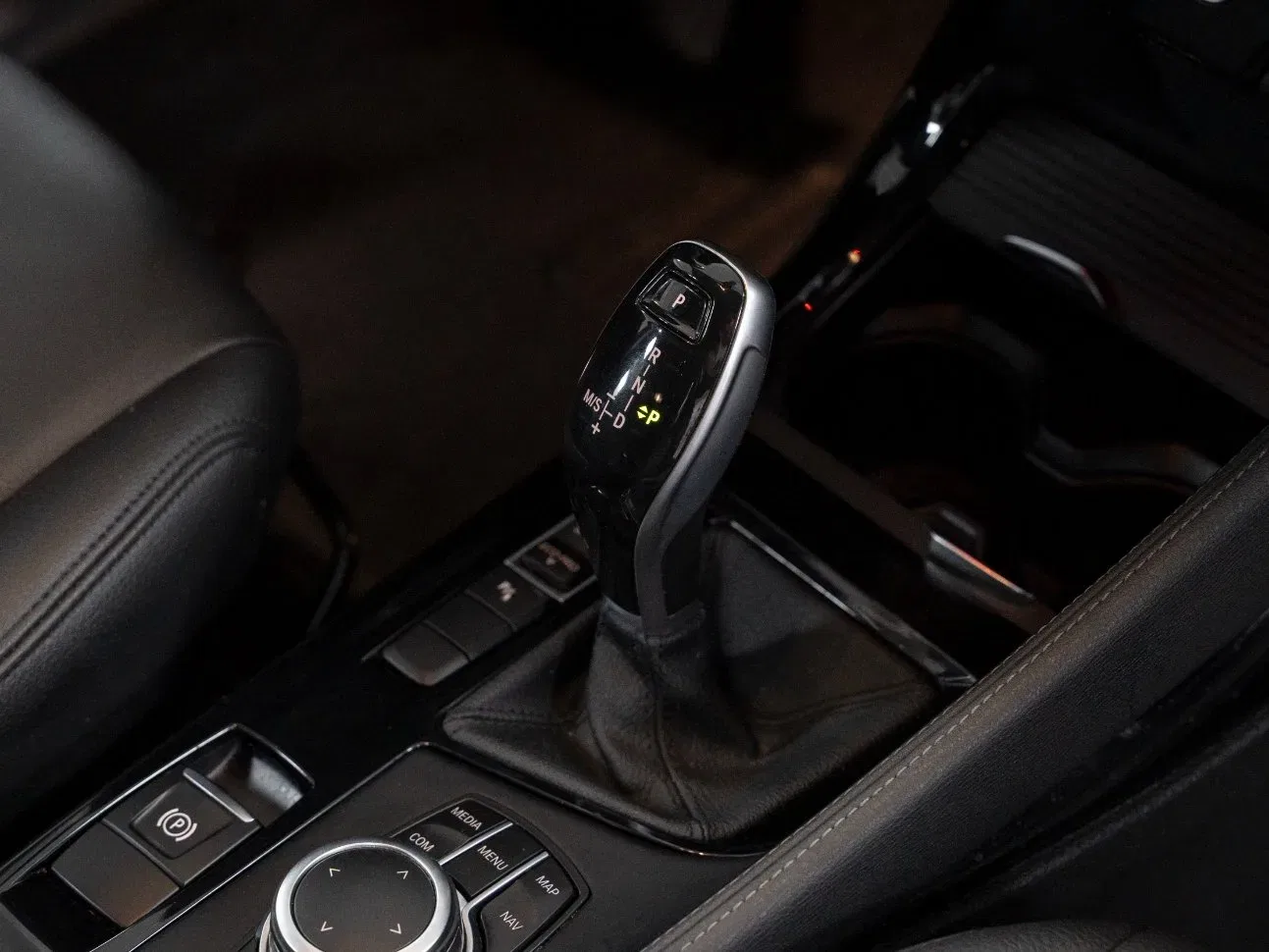 BMW X1 sDrive18i X-Line 136CV Auto foto 13