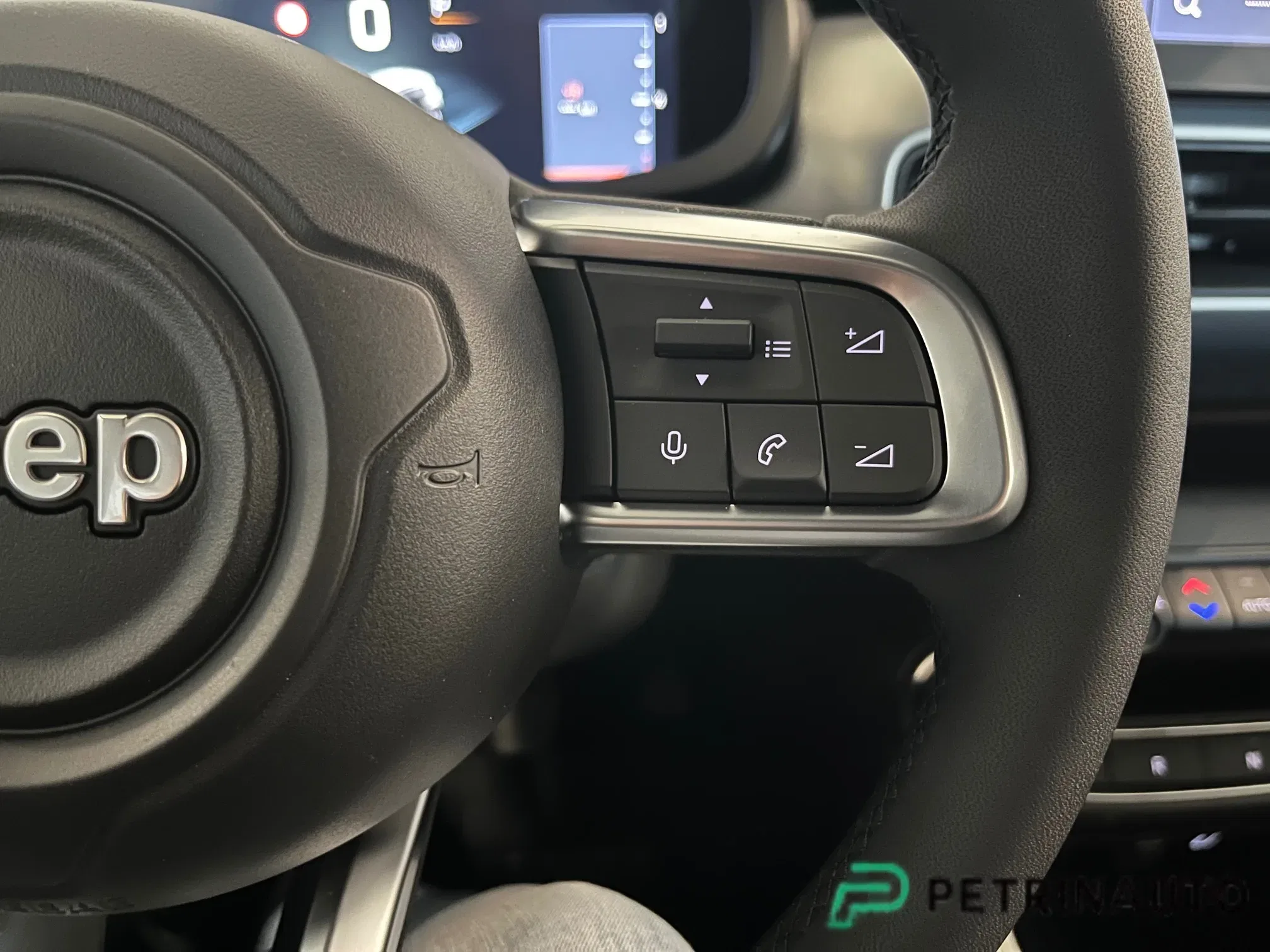 Jeep Avenger 1.2 turbo e-hybrid mhev Altitude fwd 110cv edct6 Km.0 Nazionale foto 16