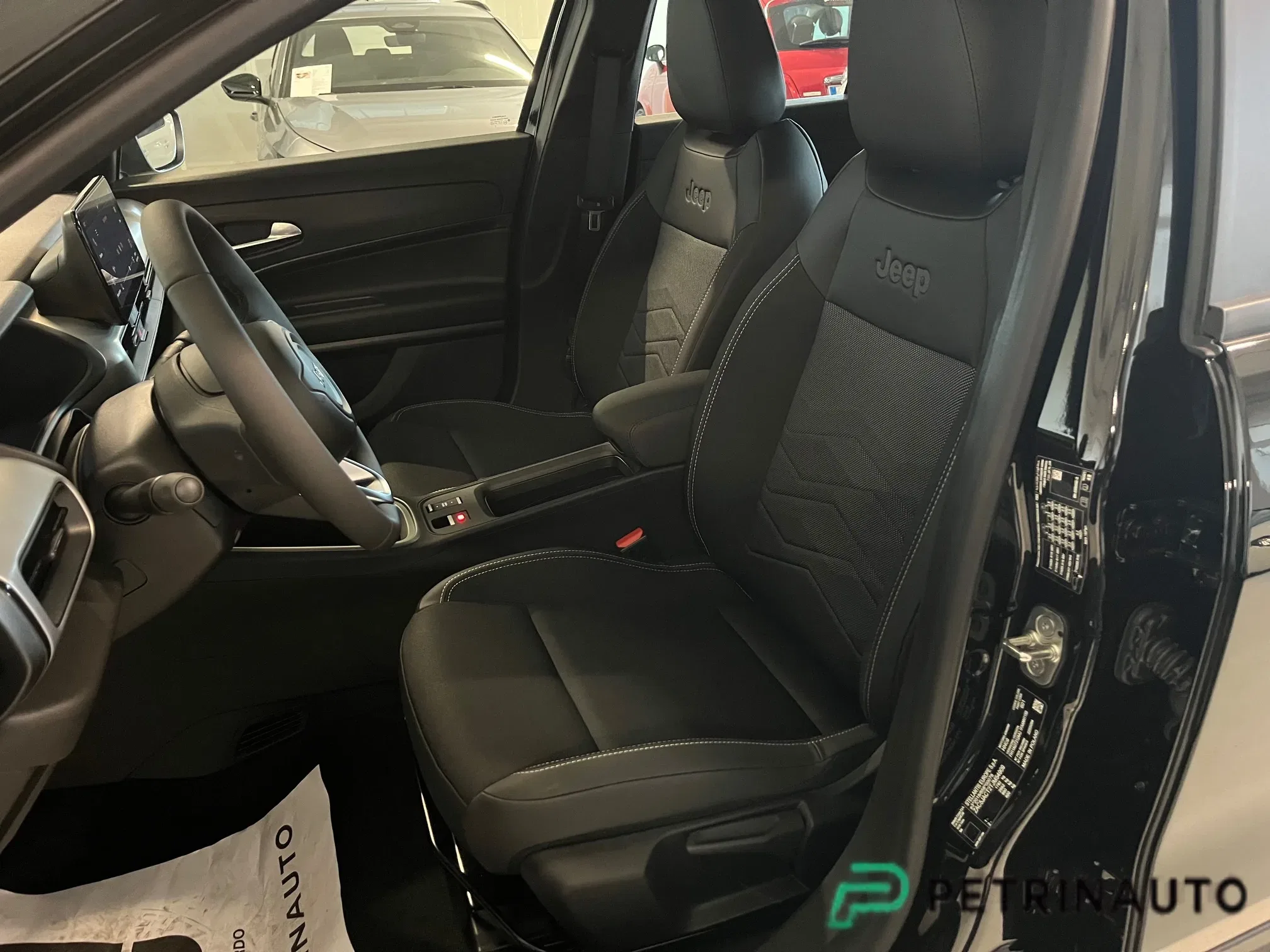 Jeep Avenger 1.2 turbo e-hybrid mhev Altitude fwd 110cv edct6 Km.0 Nazionale foto 11