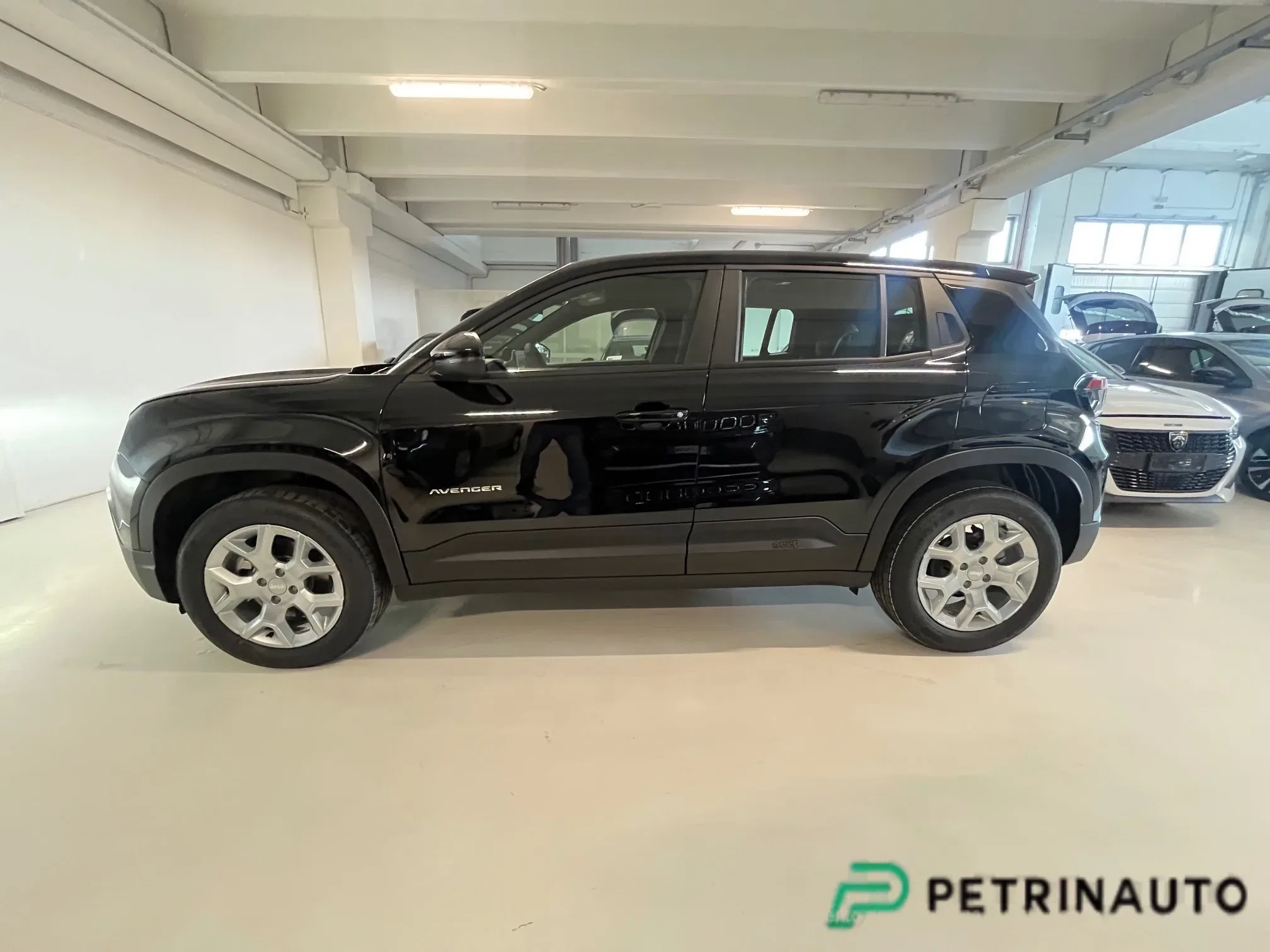 Jeep Avenger 1.2 turbo e-hybrid mhev Altitude fwd 110cv edct6 Km.0 Nazionale foto 5